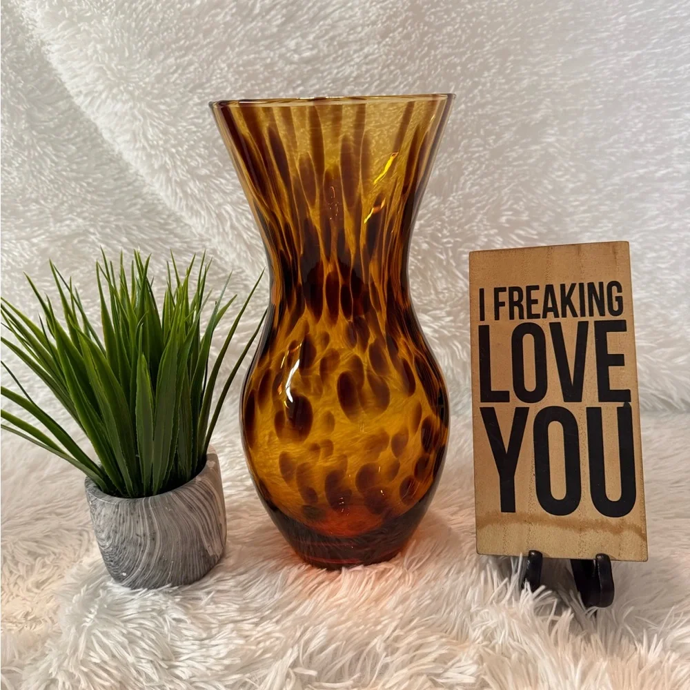 Made in Italy Tortoise Shell Design Decorative Vase - Picture 3 of 6